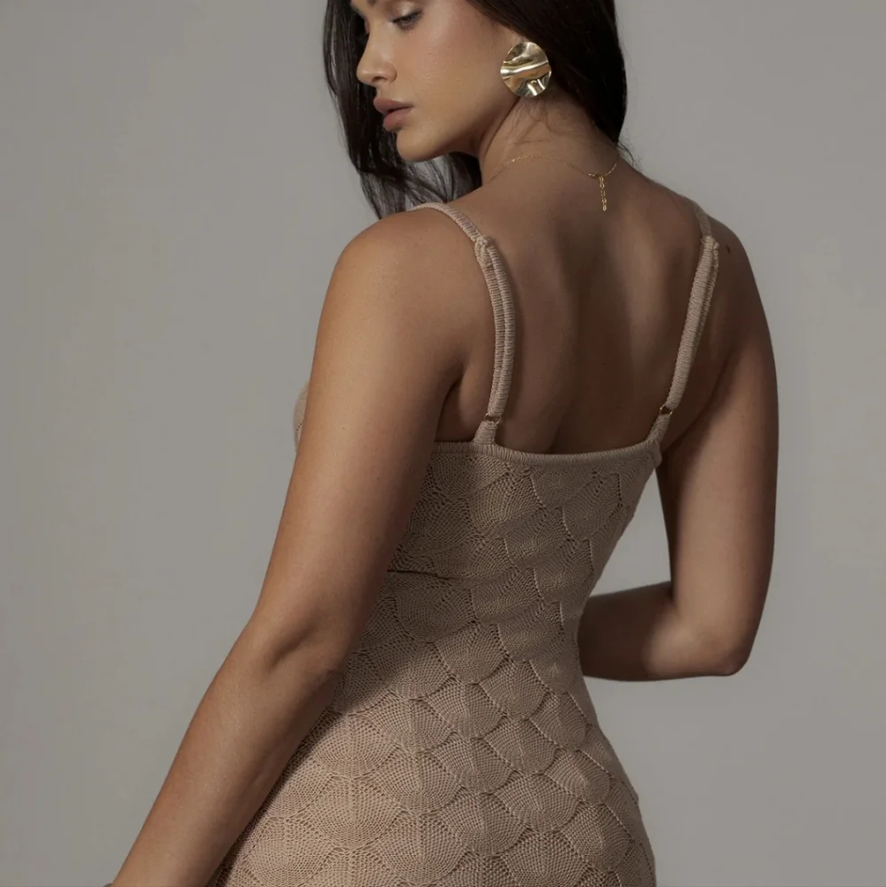 Elegant Tan  Dress - Picture 3 of 13